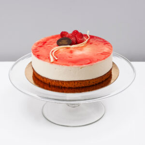 Vadelmajogurttikakku